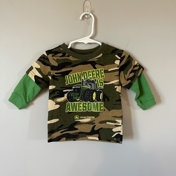 John Deere camouflage shirt with Tractor - Picture 9 of 11